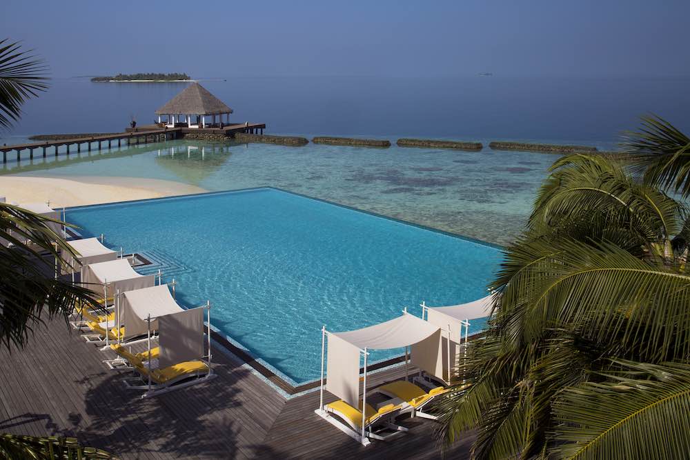 Latitude at Coco Bodu Hithi thumbnail 4